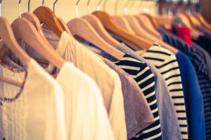 今からでも遅くない！服からはじめる働く女子の断捨離入門
