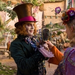 オシャレのヒントがいっぱい！『アリス・イン・ワンダーランド／時間の旅』が明日公開