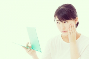 もう怖くない！夏のメイク崩れ、応急処置法