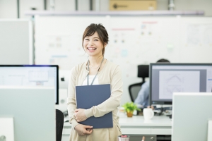 職場にだってチャンスあり！男子が仕事中に胸キュンするのはどんなとき？