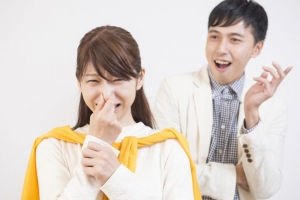 別れのサイン？ガマンできない彼氏の体臭、どうすればいい？