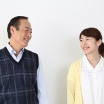 年の差カップルは意外と多い!?年齢を気にして結婚できない女にドロップキック！