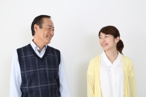 年の差カップルは意外と多い!?年齢を気にして結婚できない女にドロップキック！