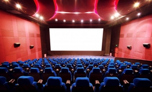 年末年始は家活で決まり！コタツでゆっくり観たい、オトナの胸キュン映画