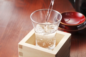 クリスマスに乾杯するなら！発泡系日本酒3選