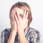 これであなたも社交上手！？引っ込み思案を直す方法