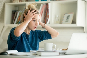 「えっ！？彼氏の年収低っ！？」そんなとき働き女子が取るべき行動