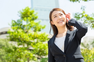 そのイライラちょっと抑えて！”やさしい社会づくり”は働き女子から