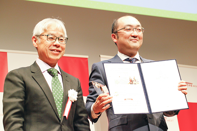 Fringe81社長の田中氏と審査員の守島氏