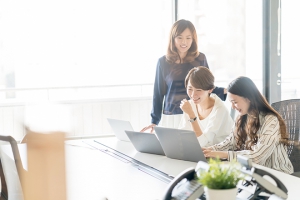 今すぐ転職したくなる！？羨ましすぎるユニークな福利厚生制度！