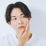 頬に生えたヒゲの自己処理方法とは？脱毛するメリットや施術回数の目安などについても解説