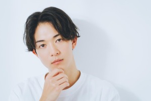 ヒゲの永久脱毛は後悔する？メリットや施術回数・頻度の目安、押さえておきたいポイントをご紹介