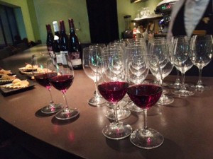 ボジョレー・ヌーボー、本日解禁！今年の味とおいしい飲み方は？