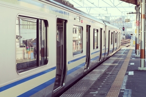 思わず会社を休みたくなる！？満員電車の迷惑エピソード３選