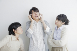 この交際って時間の無駄⁉優柔不断男に回し蹴り！