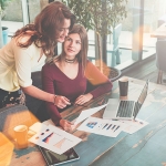 【働き女子必見】“女社会”が幅をきかせている職業top3