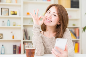 “転活”アプリが役に立つ！？年収が低い彼氏との結婚を考えたときに済ませておきたいこと