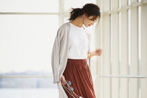 ”紫外線疲労”も防ぐ！最新『UNIQLO（ユニクロ）』通勤コーデ♡