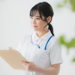 医療脱毛は麻酔なしだと痛い？箇所別の痛みの目安や痛みを抑えるためのポイントなどについて解説